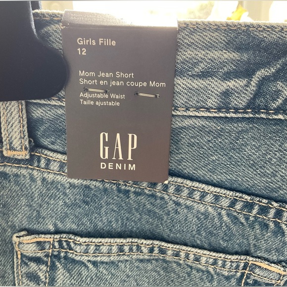 Mom Jean Shorts - Picture 3 of 4